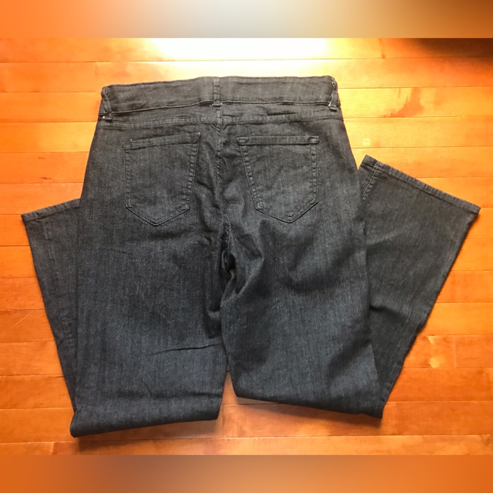 Riders by Lee, Curvier Black Boot cut Jeans. 16P
